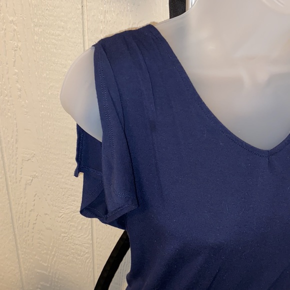 Maxi navy blue dress with slits on the bottom - Picture 3 of 6